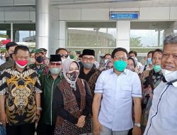 Penyambutan, Gus Menteri di Bandara Mutiara Sis Al-Jufri Palu