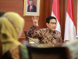 GUS MENTERI BAHAS MONEV DANA DESA DENGAN PEJABAT ESELON I